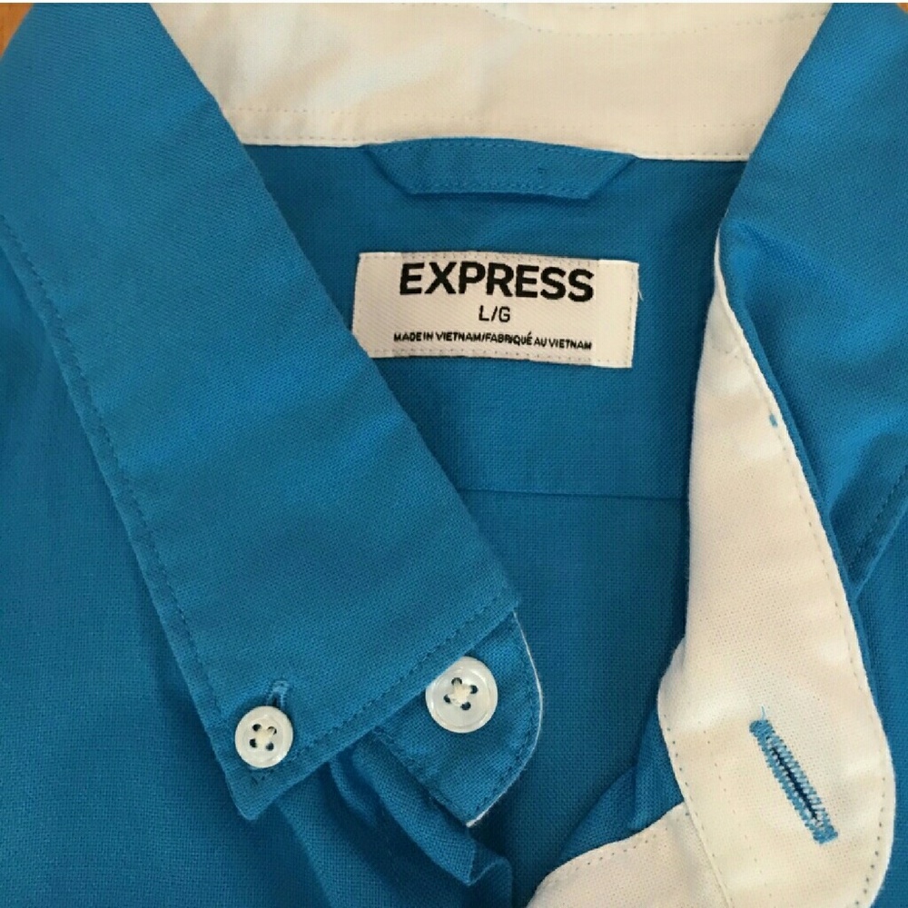 Express button down - Picture 3 of 5